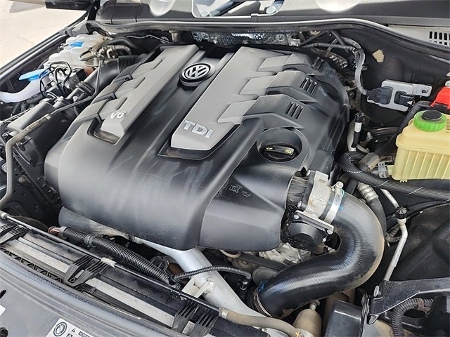 2014 Volkswagen Touareg V6 TDI Lux